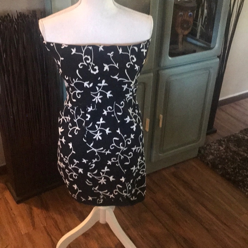 Strapless dress size 6/8